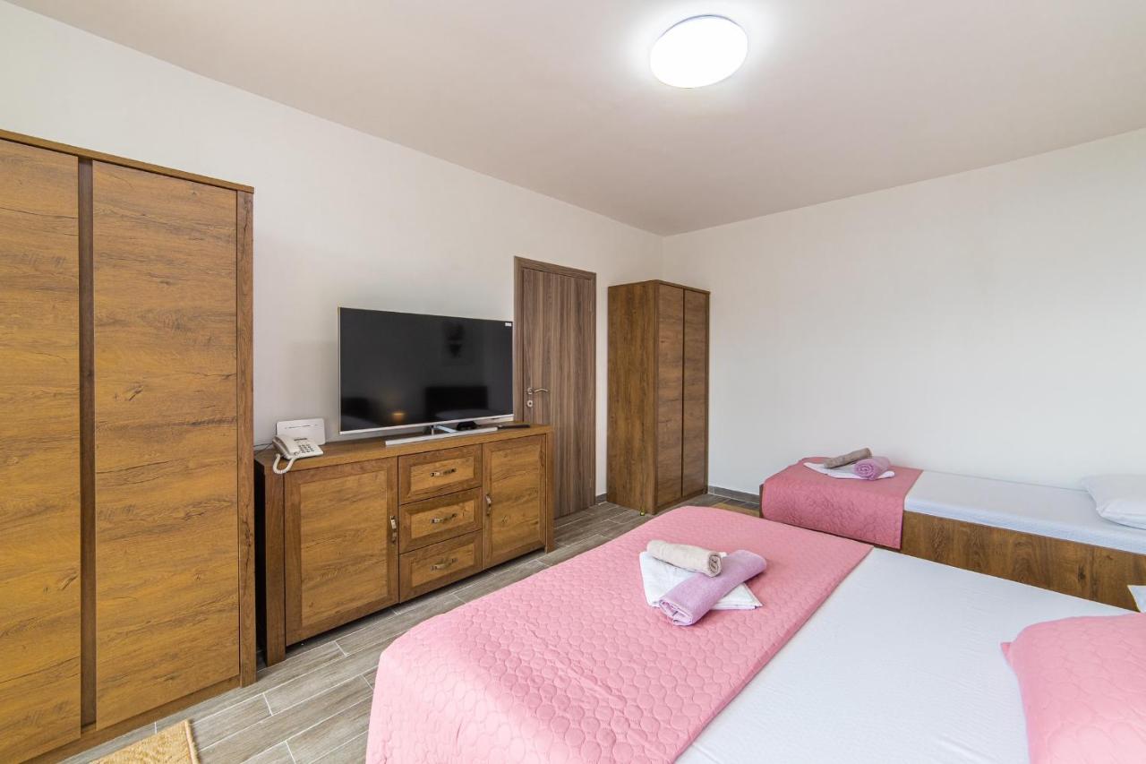 Apartment Sunrise Ploce Ploce  Eksteriør bilde